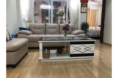 Bán gấp nhà 19-5, 35m2, hơn 2 tỷ, ô tô cách 5m.